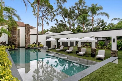 An entertainer's dream in the heart of South Tampa. Tucked away - photo 19