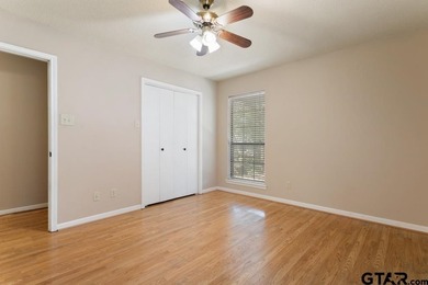 This home has so much potential and offers an affordable entry - photo 25