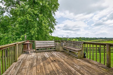 Horse farms of this size and setup are hard to find. Situated on - photo 28