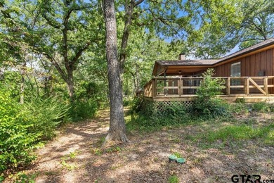 This home has so much potential and offers an affordable entry - photo 31