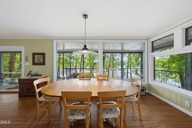 Private 3 bed, 4 bath home with 2 bonus rooms for additional - photo 32
