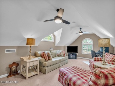 Welcome to 281 Cottage Drive, where classic lakefront living - photo 38