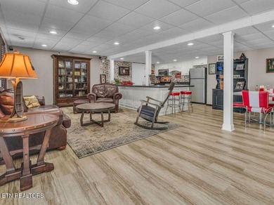 Welcome to 281 Cottage Drive, where classic lakefront living - photo 43