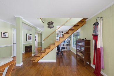 Private 3 bed, 4 bath home with 2 bonus rooms for additional - photo 43
