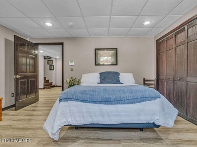 Welcome to 281 Cottage Drive, where classic lakefront living - photo 45