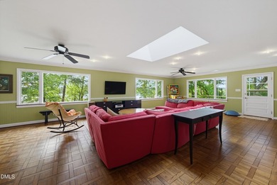 Private 3 bed, 4 bath home with 2 bonus rooms for additional - photo 46