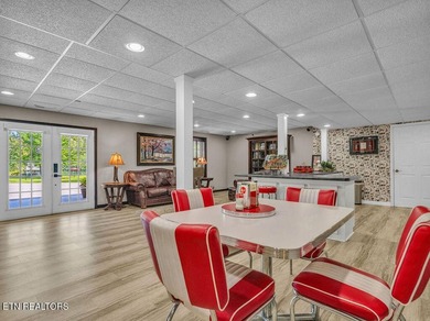 Welcome to 281 Cottage Drive, where classic lakefront living - photo 48