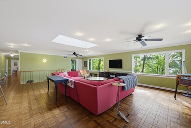 Private 3 bed, 4 bath home with 2 bonus rooms for additional - photo 48