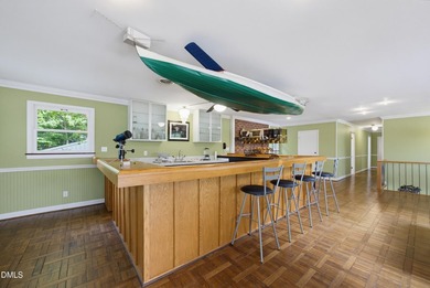 Private 3 bed, 4 bath home with 2 bonus rooms for additional - photo 50