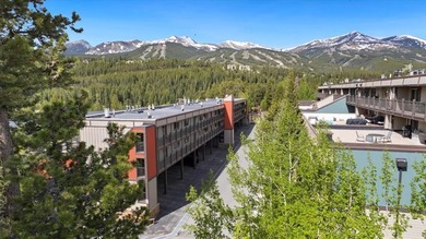 This top floor unit has it all - close to town, tons of - photo 1