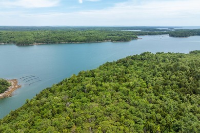 This 3.47 acre waterfront building lot offers a rare opportunity - photo 4
