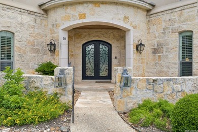 NOW AVAILABLE | Renaissance at The Dominion Experience the - photo 6