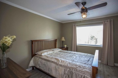 Light & Bright upper 2 bed/1bath, 796 sf Unit in the Verano of - photo 13