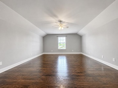Welcome to a home that's built for making memories. Perfectly - photo 15