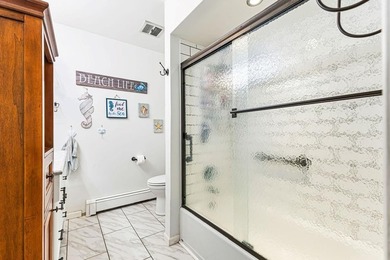 Beautifully updated, spacious home located in a quiet - photo 19