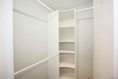Light & Bright upper 2 bed/1bath, 796 sf Unit in the Verano of - photo 20