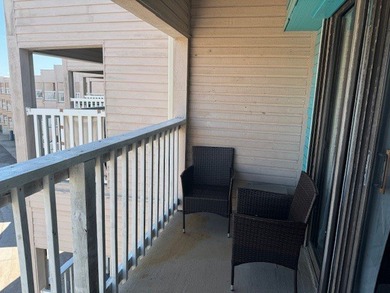 What a great price for this adorable furnished unit for sale. A