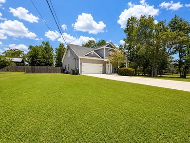 Welcome to a home that's built for making memories. Perfectly - photo 31
