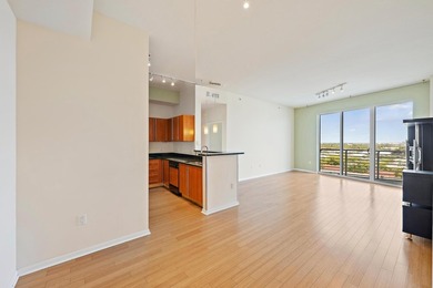 2 parking spaces PLUS valet! Penthouse-level living with 10' - photo 3