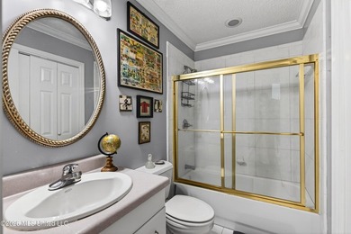 HURRY SELLER MUST SELL!!! UNBELIEVABLE PRICE ON THIS 2834 SQ FT - photo 26