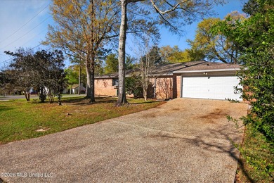 HURRY SELLER MUST SELL!!! UNBELIEVABLE PRICE ON THIS 2834 SQ FT - photo 29
