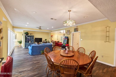HURRY SELLER MUST SELL!!! UNBELIEVABLE PRICE ON THIS 2834 SQ FT - photo 37