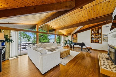 Nestled at the end of a private drive, this lakeside sanctuary - photo 16
