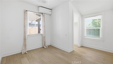 Rare opportunity to own two separate homes on one spacious and - photo 19