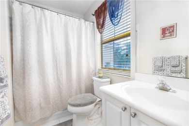BEAUTIFUL 2 STORY SINGLE FAMILY HOME WITH 4 BEDROOMS, 3 FULL - photo 19