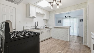 Rare opportunity to own two separate homes on one spacious and - photo 28