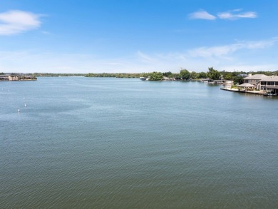 Lake LBJ Condo For Sale in Horseshoe Bay Texas