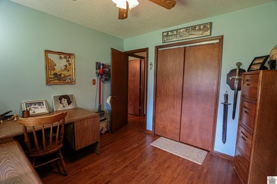 Spacious 4 bedroom, 2 bathroom brick home offering just under 2 - photo 33