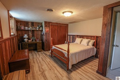 Spacious 4 bedroom, 2 bathroom brick home offering just under 2 - photo 41