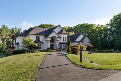 Welcome to 19 Cavendish Way, where exceptional architecture and - photo 7