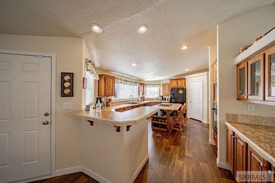 *$5,000 towards lot rent* Welcome to this impeccable 3-Bedroom - photo 13