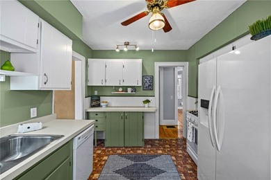 Welcome home to this charming 4-bedroom property offering the - photo 15