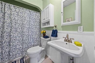 Welcome home to this charming 4-bedroom property offering the - photo 20