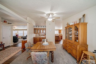 *$5,000 towards lot rent* Welcome to this impeccable 3-Bedroom - photo 21