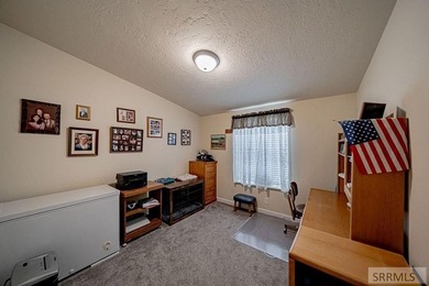 *$5,000 towards lot rent* Welcome to this impeccable 3-Bedroom - photo 37