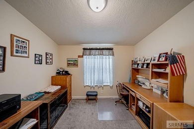*$5,000 towards lot rent* Welcome to this impeccable 3-Bedroom - photo 38