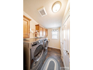 *$5,000 towards lot rent* Welcome to this impeccable 3-Bedroom - photo 42