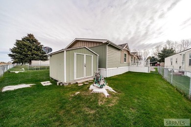 *$5,000 towards lot rent* Welcome to this impeccable 3-Bedroom - photo 43