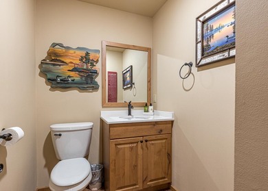 Extensively renovated 3-bedroom, 3-bathroom condo in Minocqua - photo 11