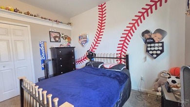 Beautiful Pueblo West Rancher! Great condition throughout. Very