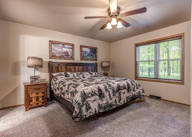 Extensively renovated 3-bedroom, 3-bathroom condo in Minocqua - photo 15