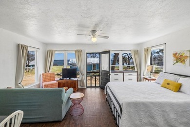 Driftwood Shores Resort is where classic Texas lake life meets - photo 20