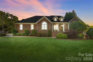 Beautiful brick home featuring an open floor plan and a spacious - photo 2