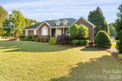Beautiful brick home featuring an open floor plan and a spacious - photo 3