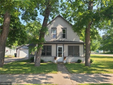 Lake Home Sale Pending in Annandale, Minnesota