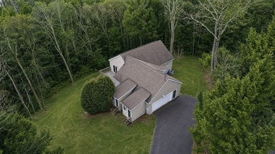 Welcome home to this peaceful & serene 3 bed, 2.5 bath - photo 1